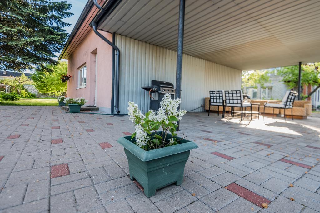 Lubja Holiday House Villa Pärnu Exteriör bild